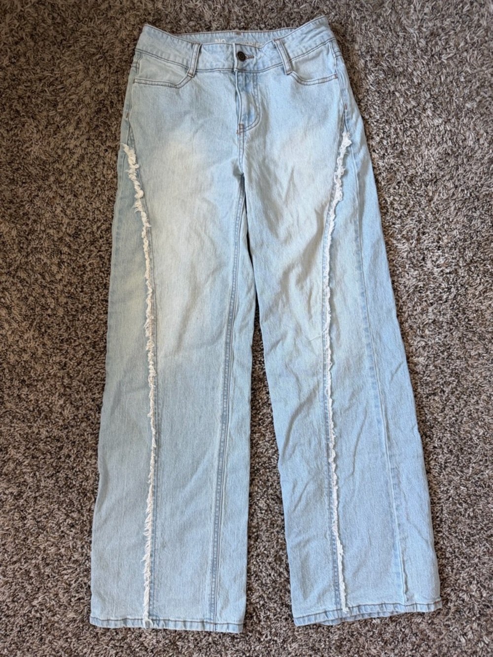 No Boundaries Light Blue Frayed-Seam Wide Leg Jeans - Women Size 0